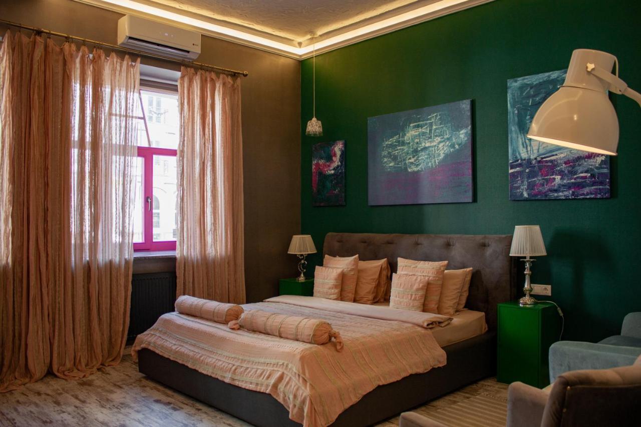 Manna Boutique Hotel (Adults Only) Киев Экстерьер фото